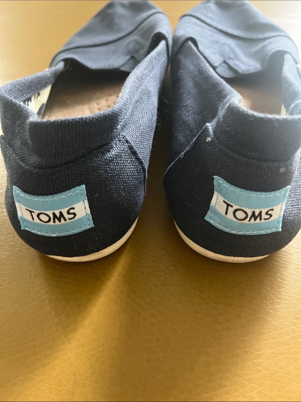 TOMS Women’s Navy Canvas Slip-On Flats - Picture 4 of 5